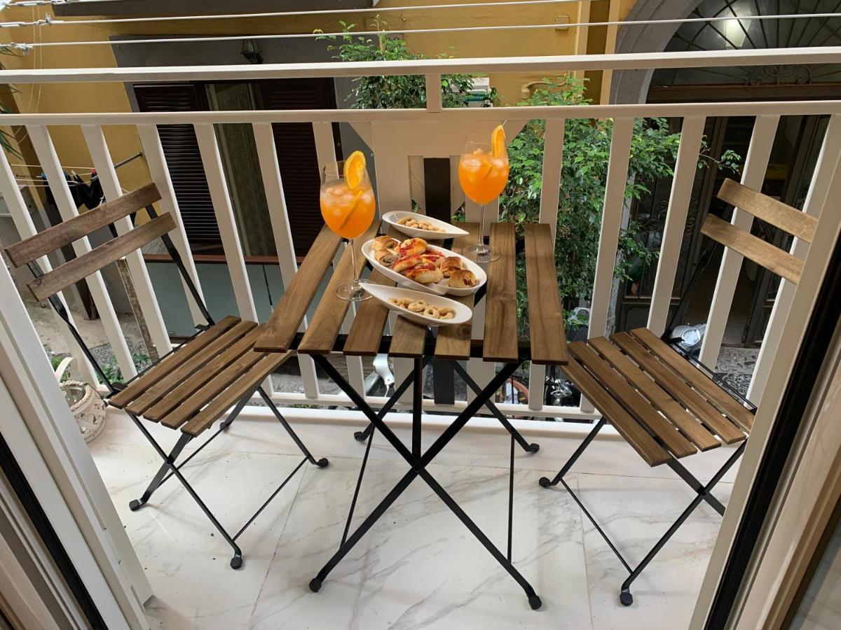 Donn'Anna Naples City Center Exterior foto